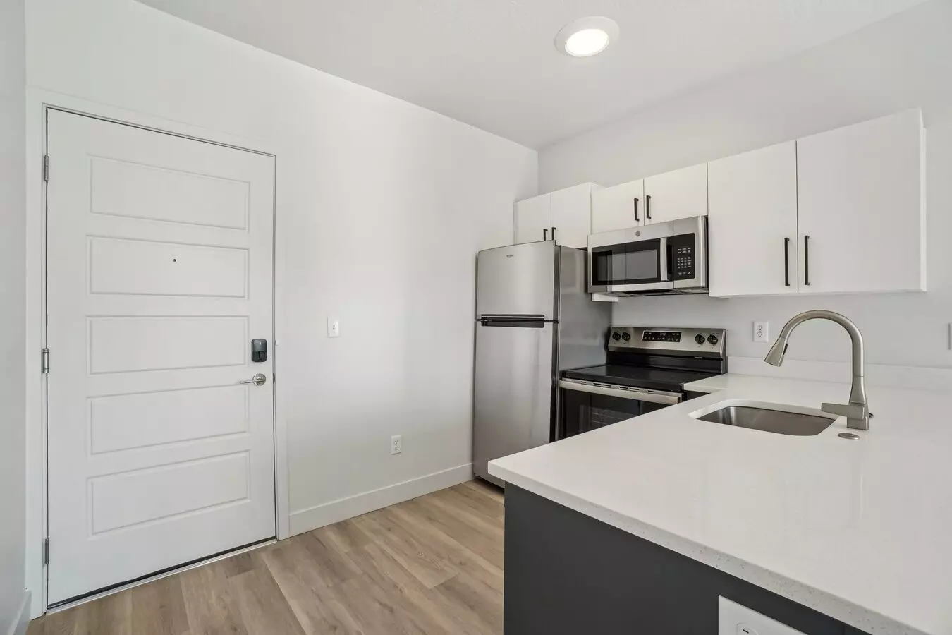 Entry Note  Apartment for rent in Salt Lake City, UT