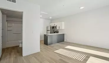 3 of 14 Entry Note  Apartment for rent in Salt Lake City, UT