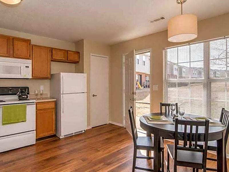 Mountain Brook Townhomes Apartments Nashville, TN Rentable