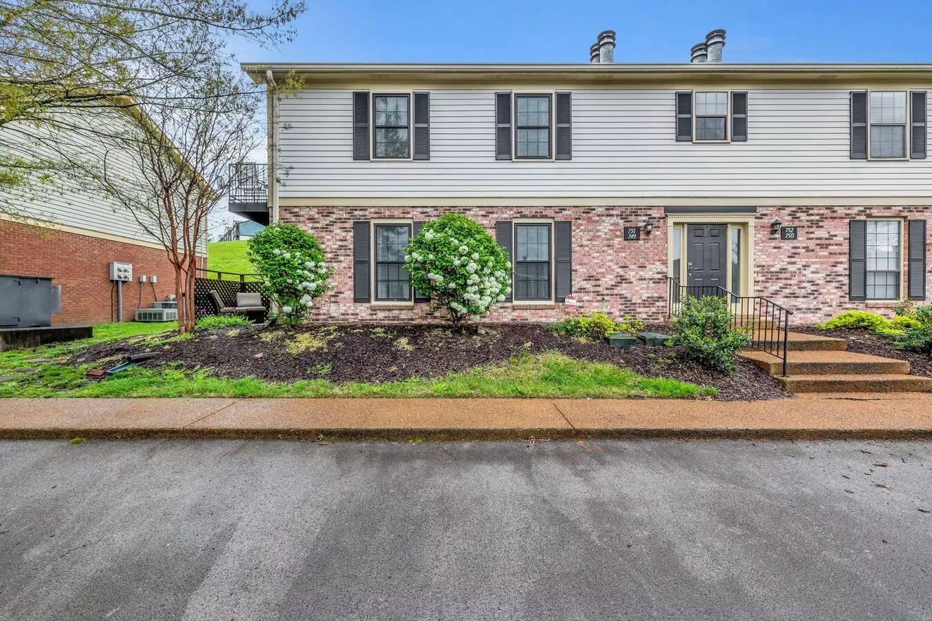 Spotless Home In The Most Convenient Location Off Old Hickory Blvd House for rent in Brentwood, TN