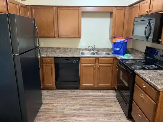 Highpointe Apartments Apartment for rent in Overland Park, KS