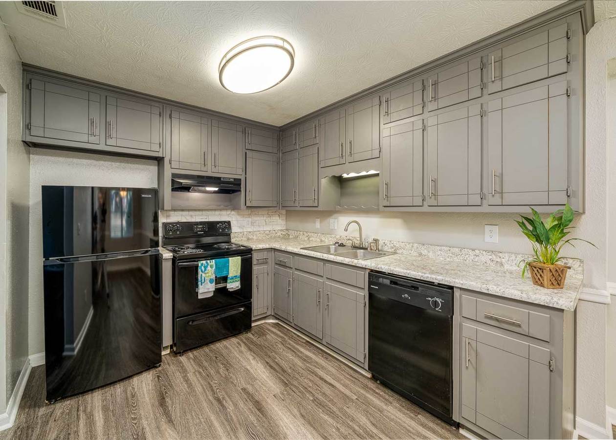 Tall Oaks Apartments & Villas Conyers, GA Rentable