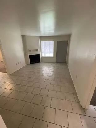 8516 Leake Ave Apartment for rent in Baton Rouge, LA
