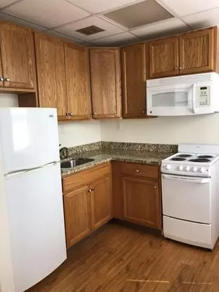 108 West Green Street Apartment for rent in Champaign, IL