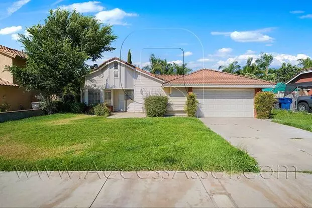Charming 3 Bed/2 Bath Home In Highly Desirable Riverside Location! Apartment for rent in Riverside, CA