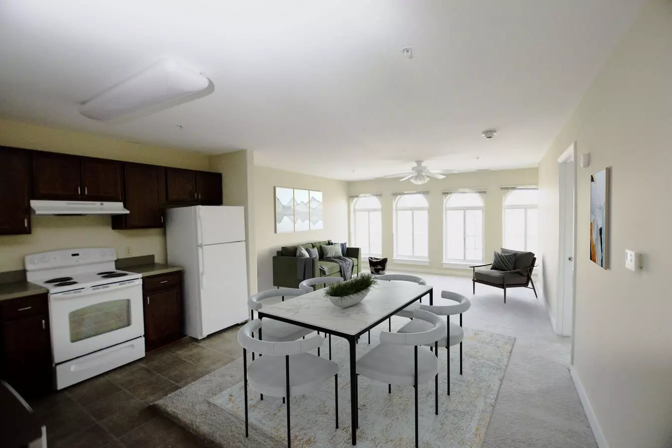 8th And Main Apartment for rent in Independence, KS