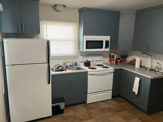 Runway 12 Apartment for rent in Oshkosh, WI