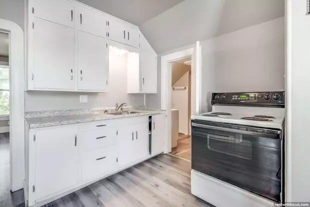 2726 W Spencer St Apartment for rent in Appleton, WI