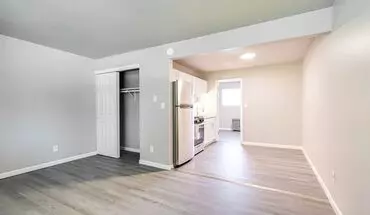 4 of 12 205 Adams St Apartment for rent in Neenah, WI