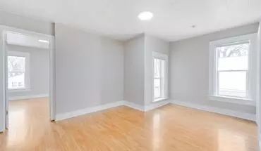 3 of 28 818/818a Bowen St Apartment for rent in Oshkosh, WI