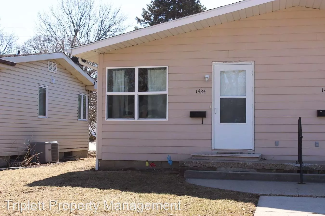 Available November 1st! Spacious Two Bedroom With Tons Of Storage House for rent in Ames, IA