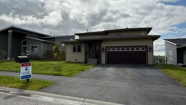Beautiful Government Hill Home With Amazing Views. Available Now! Apartment for rent in Anchorage, AK