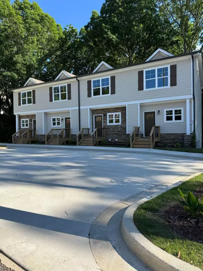 Luxury Lakeview Living Just Minutes From Downtown Gainesville House for rent in Gainesville, GA