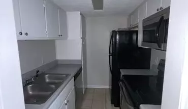 4 of 6 310 Forrest Ave Apartment for rent in Gainesville, GA