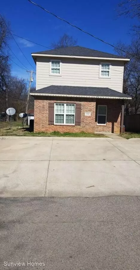 612 W Locust House for rent in Durant, OK