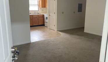 Gardenview Condominiums Apartment for rent in Plymouth, IN