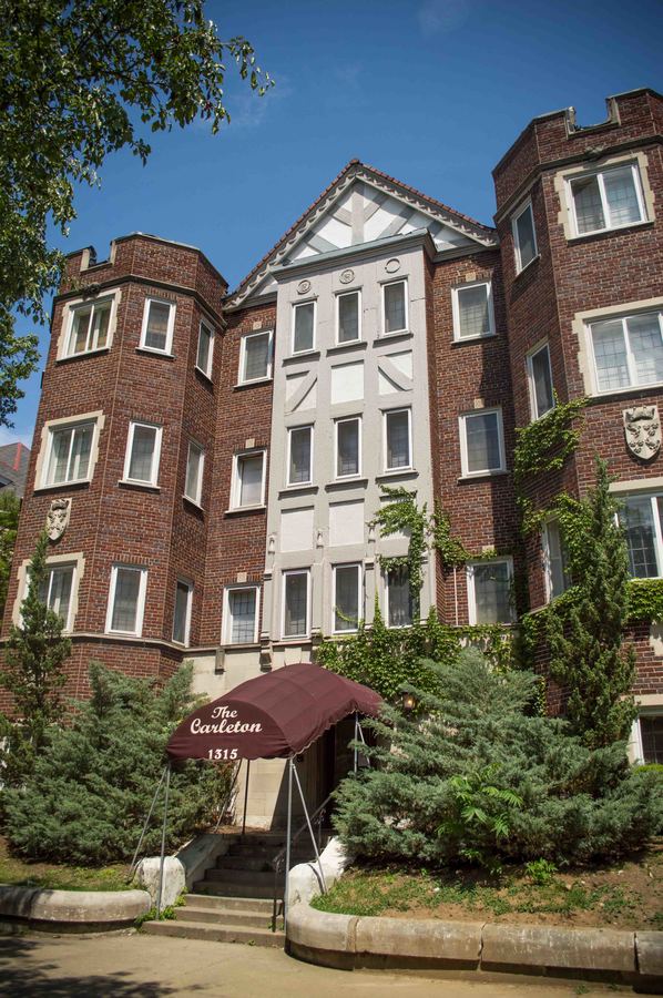 The Carlton Apartments Louisville, KY