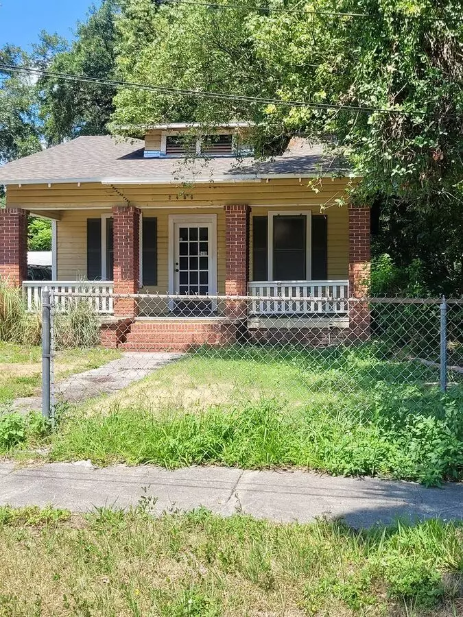 Charming 2br Home In The Heart Of The Historic District – 2-car Garage! House for rent in Sanford, FL