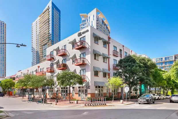 Elle West Ave Apartment for rent in Austin, TX Elle West Ave Apartment for rent in Austin, TX