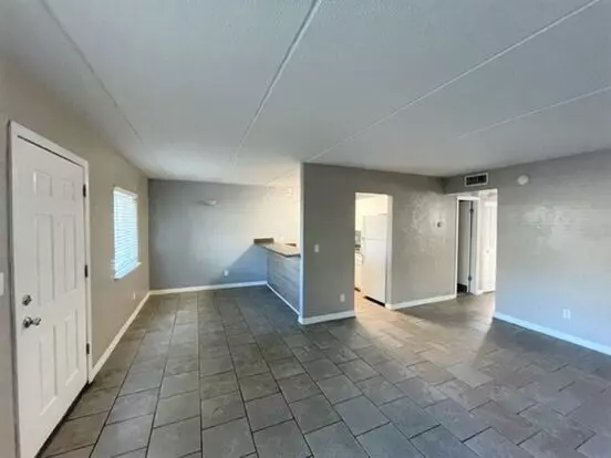 2 Bedroom 1 Bath Condo W/ Open Floor Plan $1350.00-in Daytona Beach Fl Apartment for rent in Daytona Beach, FL
