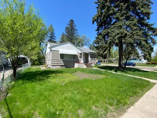 2 Bedroom, 1.5 Bath With A Bonus Room Single Family Home Close To Ndsu!! Apartment for rent in Fargo, ND