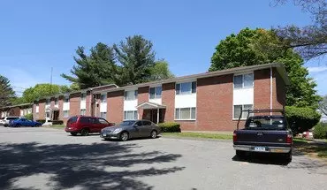 5 of 29 Meadoway Gardens Townhouse for rent in Middletown, CT