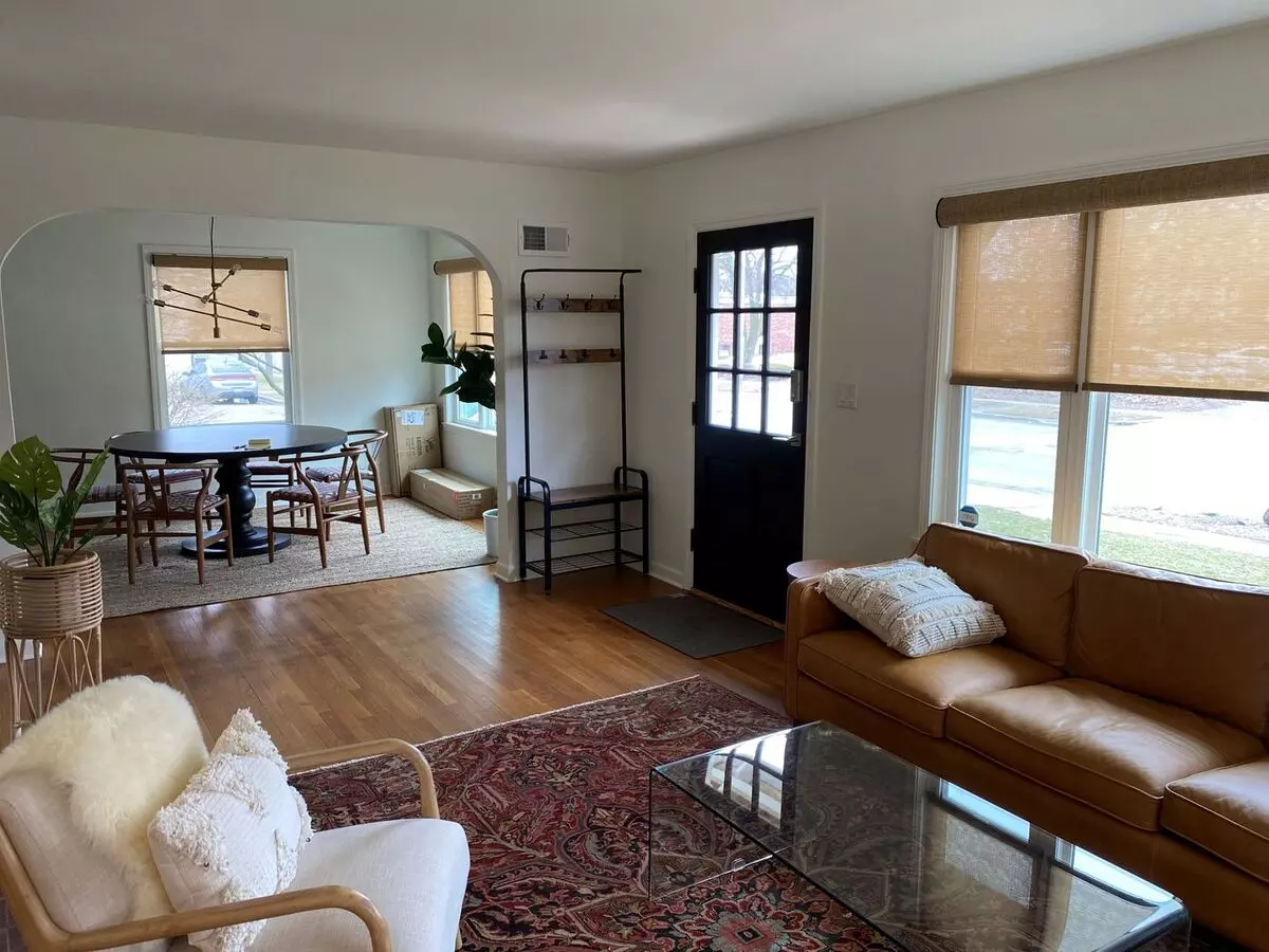 Renovated 3-bed, 2-bath Home Close To Schools And Downtown Champaign! House for rent in Champaign, IL