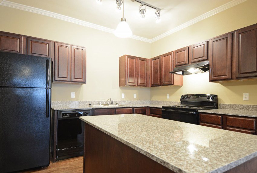 Park Avenue Manor Apartments 2540 W Park Ave Orange, TX