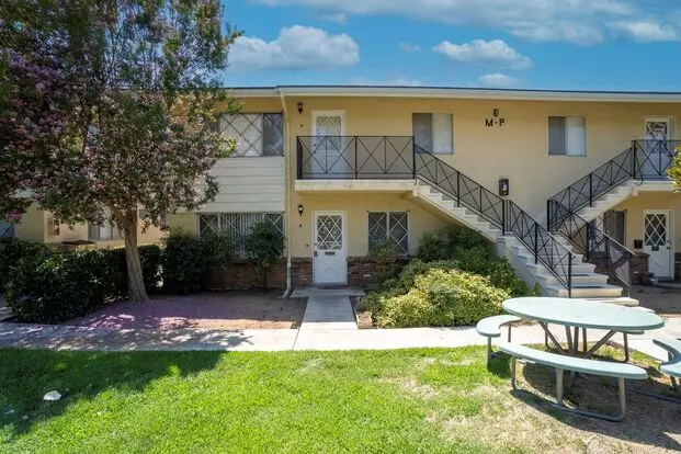 Roosevelt Rd Apartment for rent in Redlands, CA