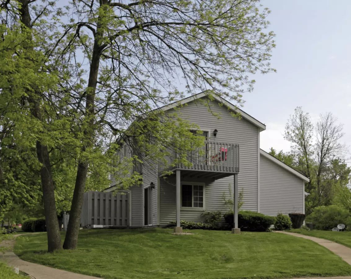2 of 2 Orchard Park Apartments Apartment for rent in Wakarusa, IN