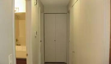 4 of 20 9303 & 9305 SW 91St Ave Apartment for rent in Portland, OR