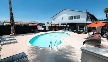3 of 41 18400 Prairie St Apartment for rent in Northridge, CA