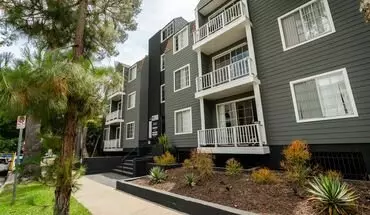 2 of 16 685 Kelton Ave Apartment for rent in Los Angeles, CA