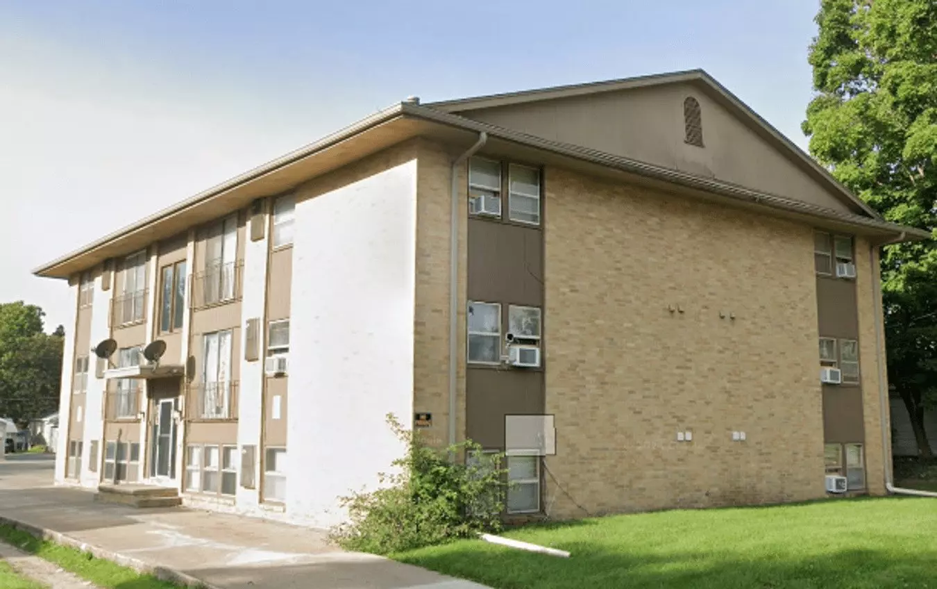 Brickstone Apts Apartment for rent in Des Moines, IA