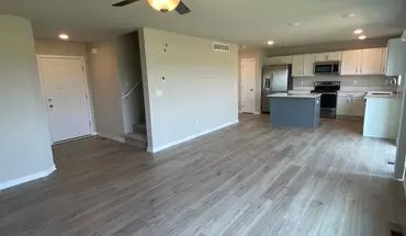 4 of 16 Newer Build Home In Beautiful Norwalk! Huge Finished Basement! House for rent in Norwalk, IA