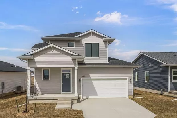 Stunning 3 Bedroom Home Nestled In Norwalk Apartment for rent in Norwalk, IA Stunning 3 Bedroom Home Nestled In Norwalk Apartment for rent in Norwalk, IA