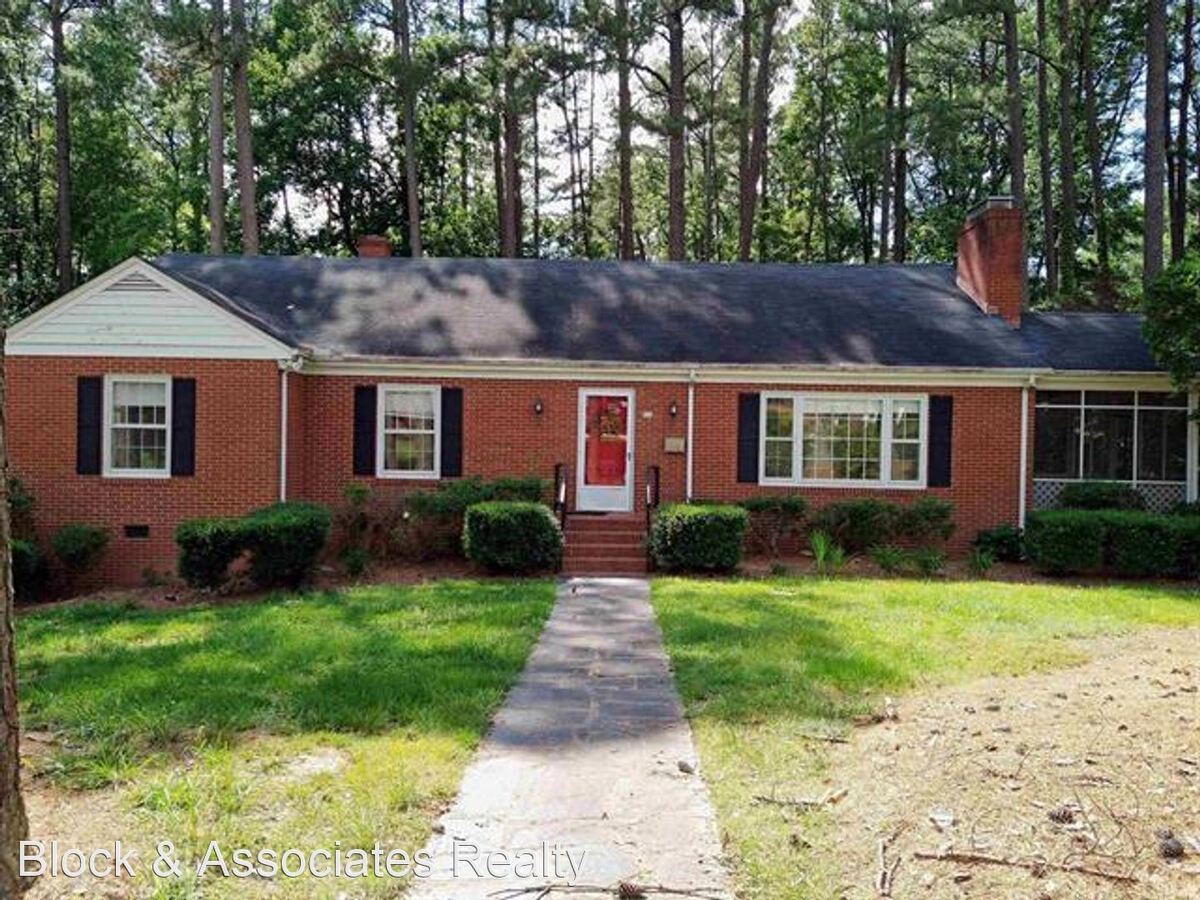 910 Whitford St Sanford, NC House for Rent Rentable