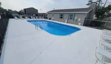 3 of 7 2805 W Larchmont Ln Apartment for rent in Peoria, IL