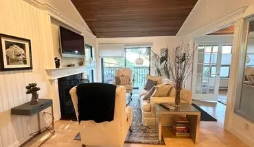 4 of 24 7702 SW Barnes Rd #b House for rent in Portland, OR
