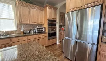 4 of 54 Stunning 4,593 Sqft Retreat With Dual Fireplaces & Entertainment Spaces House for rent in Portland, OR