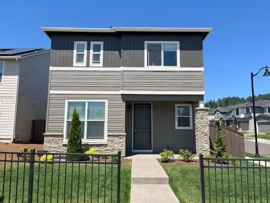 Stylish Comfort & Smart Design In The Heart Of Happy Valley Apartment for rent in Happy Valley, OR