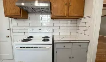 4 of 30 Spacious Multi-level Living With Vaulted Ceilings And Backyard Access House for rent in Portland, OR