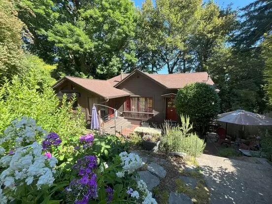 Historic 2-bedroom Home With Vintage Charm: A Nature Lover’s Retreat In The City! Apartment for rent in Portland, OR