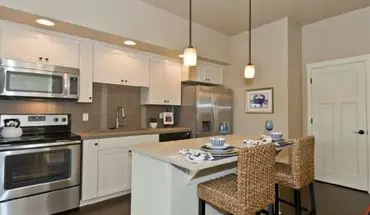 3 of 20 1Bed 1Bath Upper Floor Condo In 45 Degree Community House for rent in Portland, OR