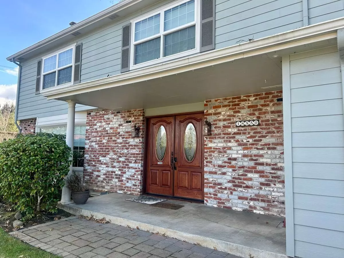 Spacious 5 Bd 3 Ba Home In Nw Portland! Private, Landscaped Yard And Large Bonus Space!! Two Car Garage!! Rv Hookups! House for rent in Portland, OR