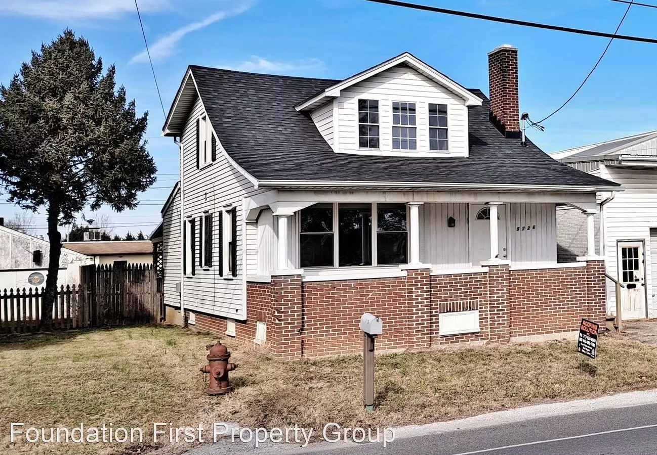 3 Bed / 1 Bath Single Family Home House for rent in Hanover, PA