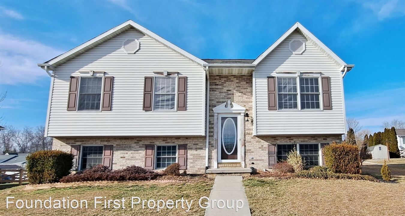 302 S Columbus Ave Littlestown, PA House for Rent Rentable