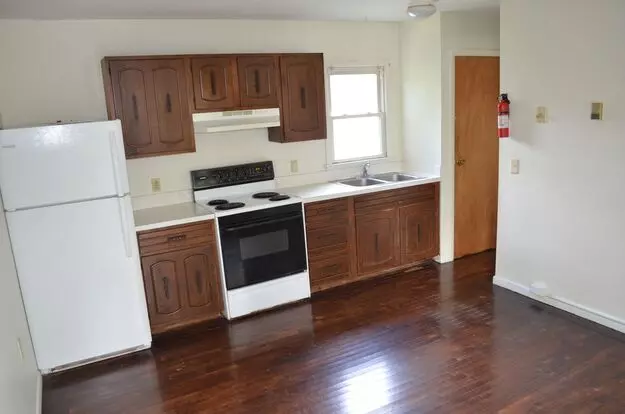 61 Elmwood Ave Apartment for rent in Burlington, VT