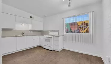 3 of 54 Large 2 Bedroom Units Central Phoenix Location, Check Out Our Renovated Units, Some With Washer/dryers Apartment for rent in Phoenix, AZ