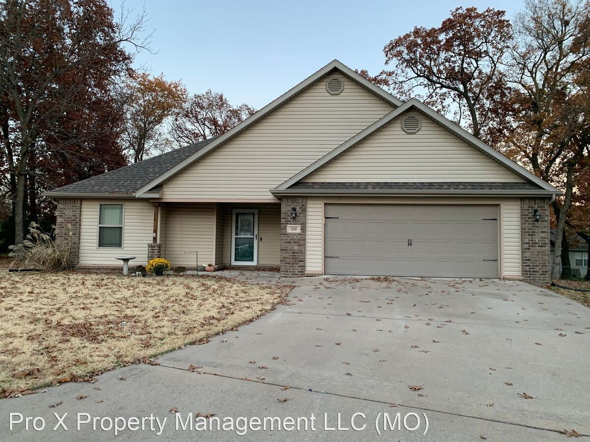 211 N Saint Claire Ct Joplin, MO House for Rent Rentable